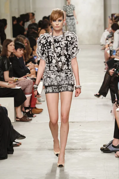 Look 67